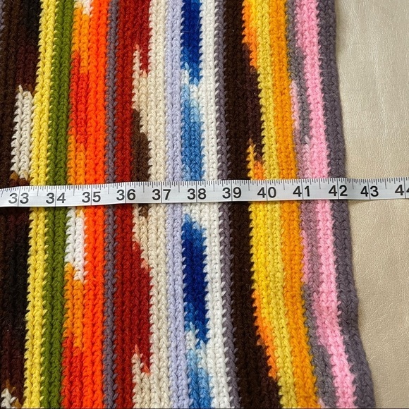 Southwest or rainbow colored knitted throw blanket - Picture 8 of 10